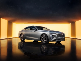 全款一口价28.99万起 凯迪拉克新CT6上市